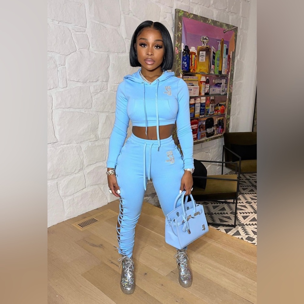 Shane Justin 2 piece jumpsuit. Size Large. Worn once
